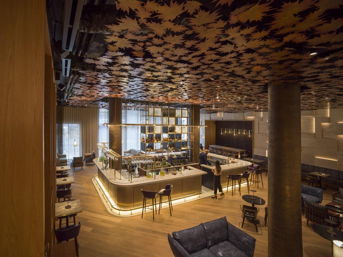 Middle Eight - Covent Garden - Preferred Hotels And Resorts Londra Esterno foto The bar at the London Edition