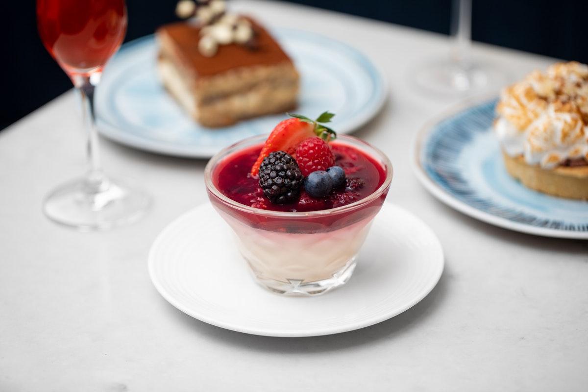 Middle Eight - Covent Garden - Preferred Hotels And Resorts Londra Esterno foto A dessert