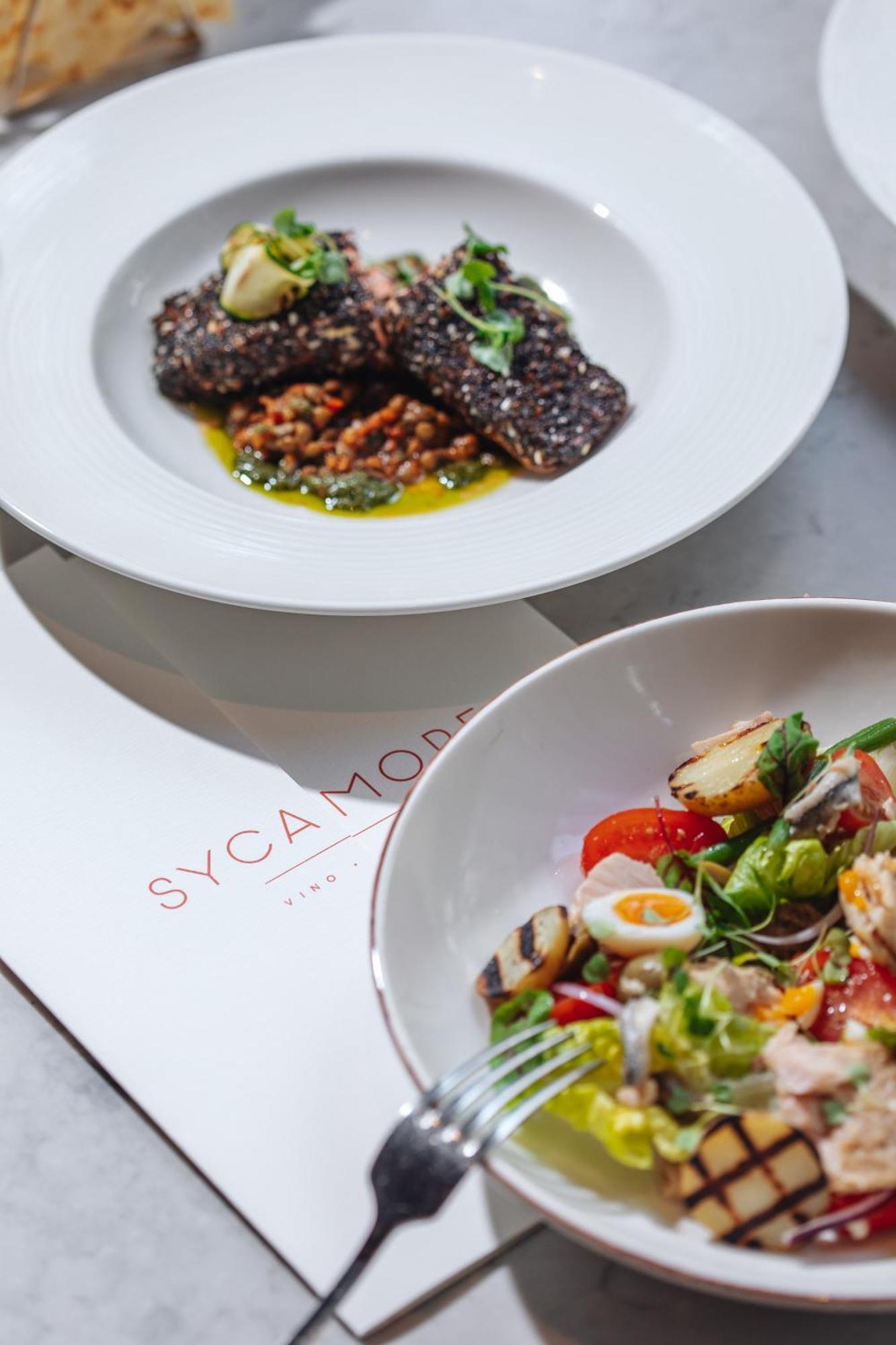 Middle Eight - Covent Garden - Preferred Hotels And Resorts Londra Esterno foto Dishes at Sycamore